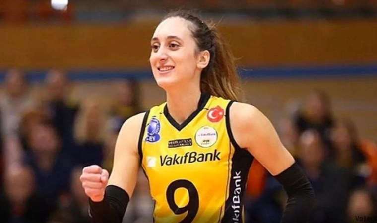 Ayça Aykaç kimdir, kaç yaşında, nereli? Ayça Aykaç hangi takımlarda oynadı?