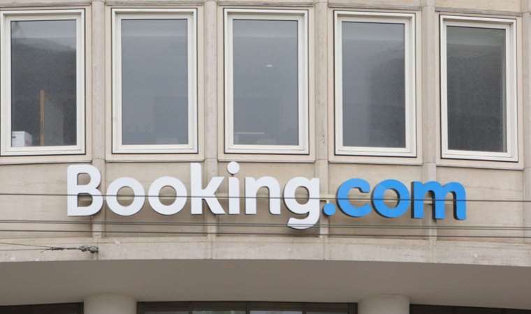 Booking’e AB’den veto