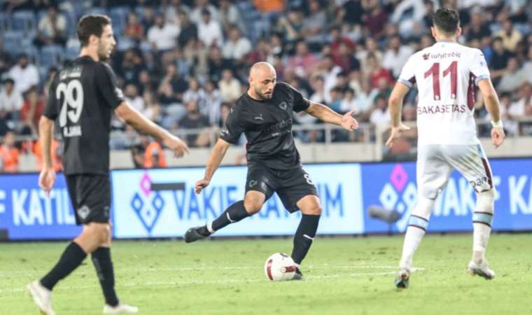 Hatayspor, Trabzonspor'u son dakikada yıktı: Hatayspor 3-2 Trabzonspor