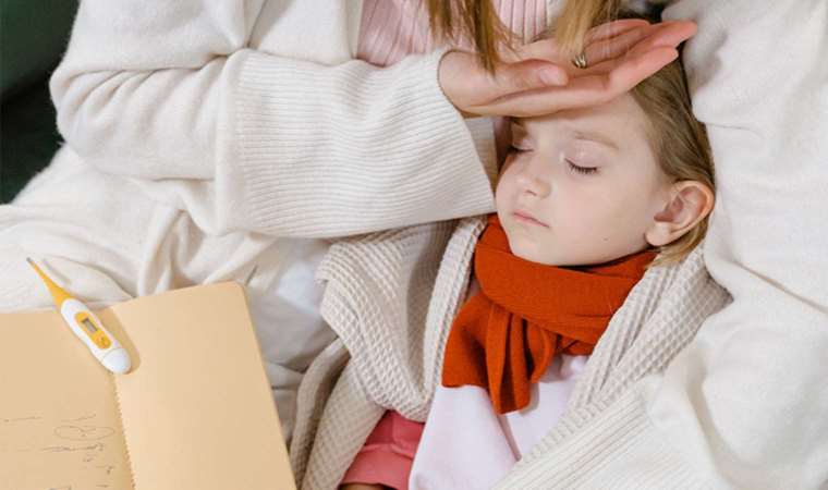 Pek çok ciddi hastalığa sebep olabiliyor: 5 yaş altı çocuklarda bu enfeksiyona dikkat!
