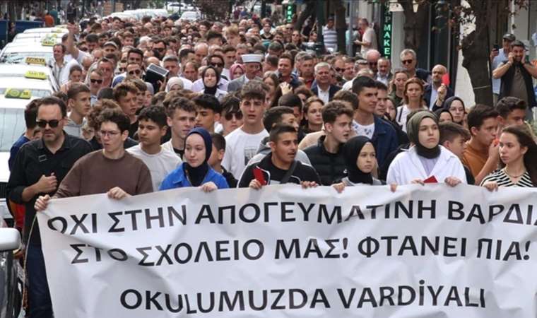 Batı Trakyalı Türklerin 'dönüşümlü eğitim protestosu'