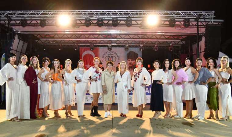 Fethiye Gastronomi Kültür ve Dostluk Festivali renkli görüntülere sahne oldu