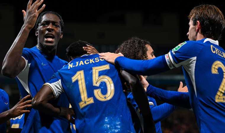 Chelsea kupada tek golle turladı!