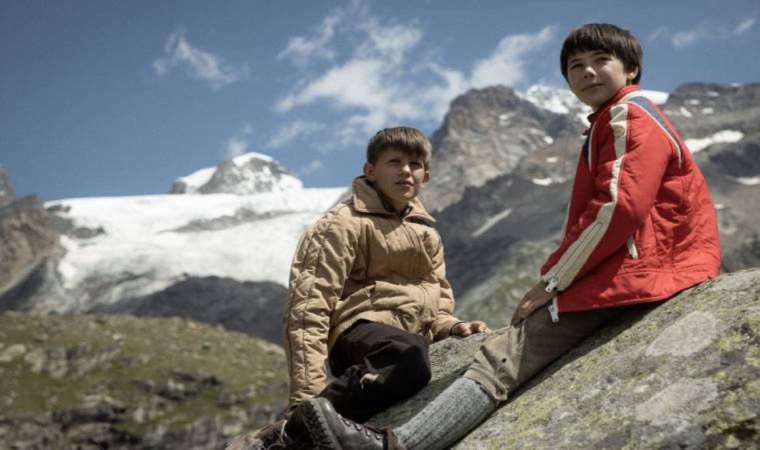 Bir zirve, bir ev, iki arkadaş: Sekiz Dağ