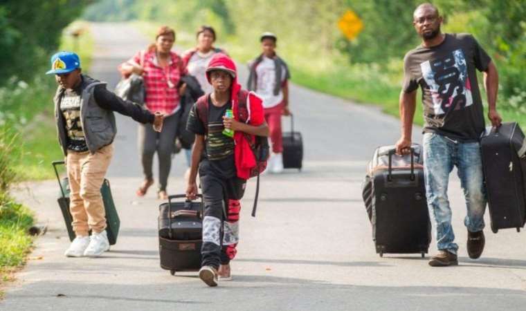 Sınırın kapanması mültecilere engel olmadı