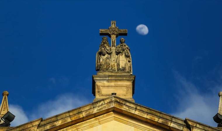 Başpiskoposluktan 'aldatmaca' adımı: İstismar davalarından kurtulmak için iflas başvurusu yapacak