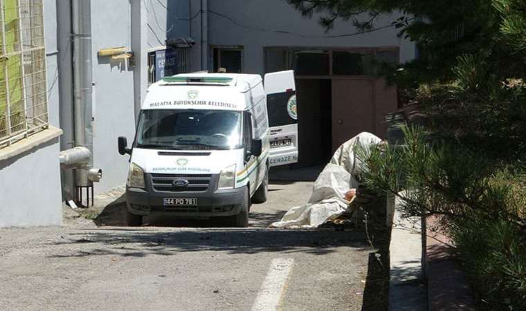 Malatya'da dehşet: 27 yaşındaki genç, göğsünden silahla vurulmuş halde bulundu