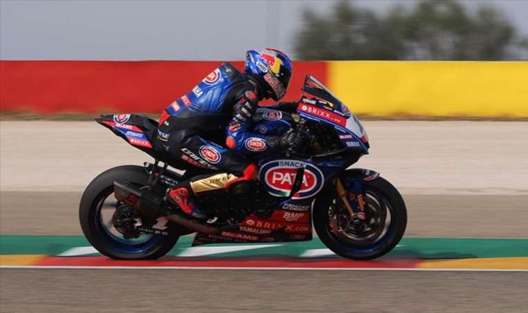 Toprak Razgatlıoğlu, Portekiz'deki ilk yarışta ikinci oldu