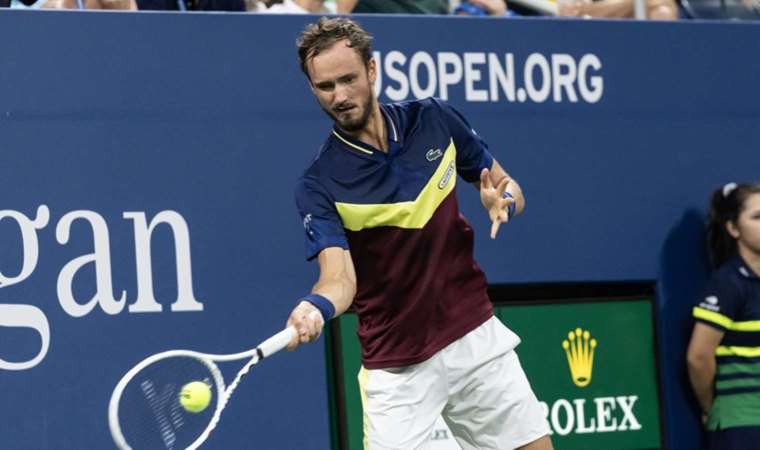 Sabalenka ve Medvedev, ABD Açık'ta çeyrek finalde