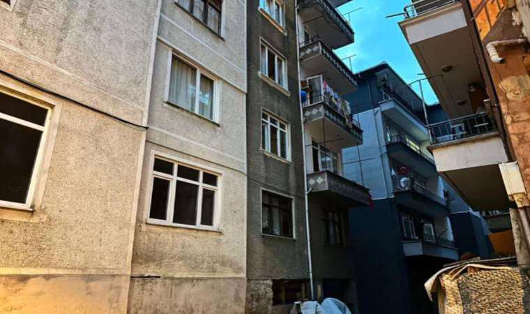 Artvin'de acı olay: Balkondan düşen çocuk hayatını kaybetti