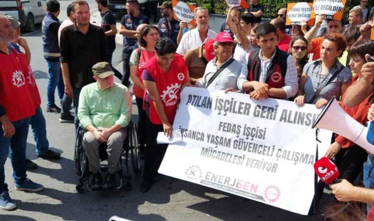 FEDAŞ işçilerinden AKSA Holding önünde eylem