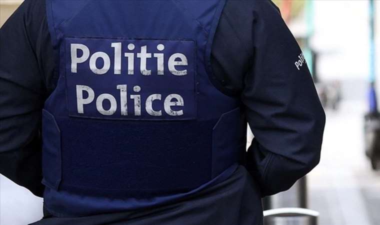 Belçika'da polisten 9 yaşındaki çocuğa okulunda sert müdahale