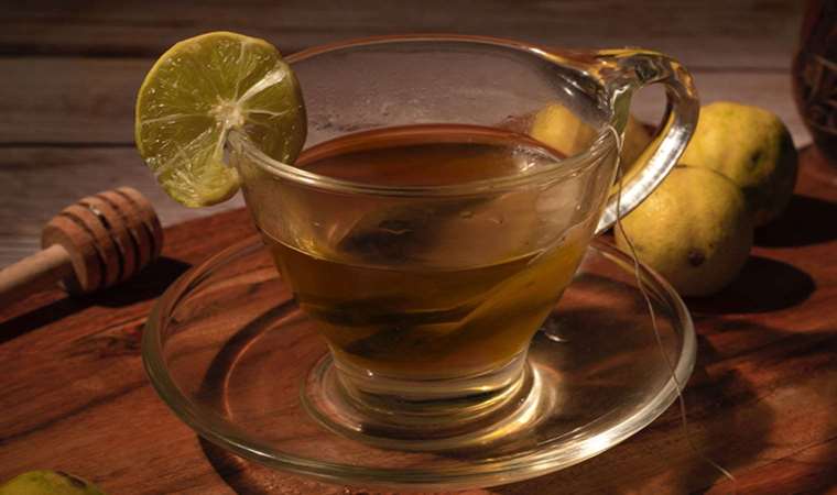 Mide bulantısını evde anında ortadan kaldırın! 1 bardağı yeterli...