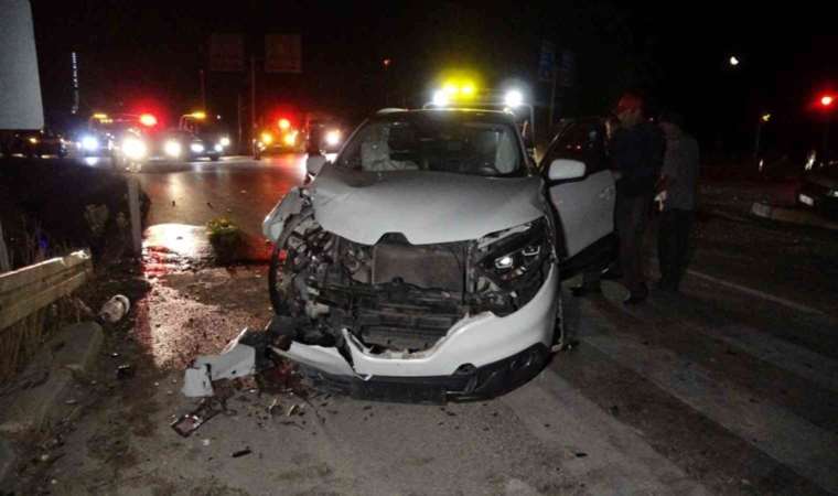 Kastamonu’da cip ile hafif ticari araç çarpıştı: 4 yaralı