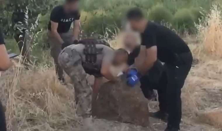 Son dakika... Bakan Yerlikaya: Bombalı terör eylemi hazırlığındaki 5 terörist yakalandı