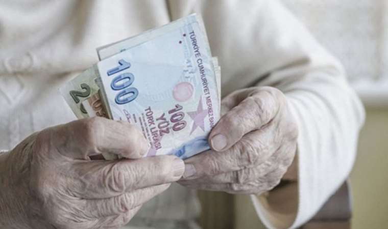 Emeklilikteki yeni sistemi SGK Uzmanı Ali Tezel anlattı: 'Kıdem tazminatı 60 yaşında alınabilecek'
