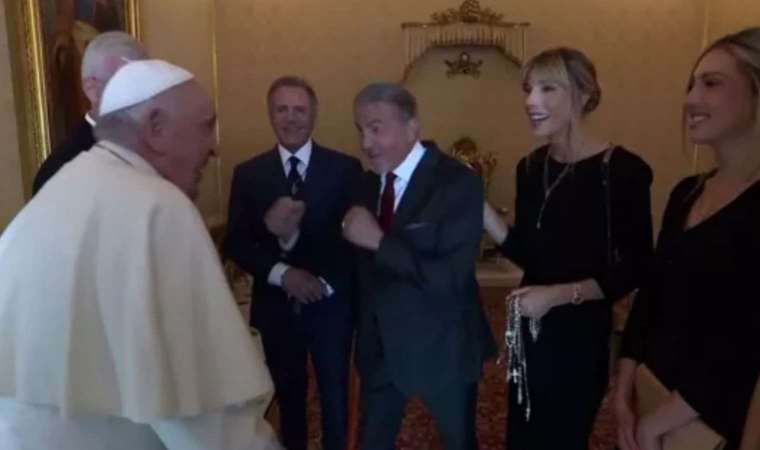 Fahri vatandaşlık almıştı: Ünlü Hollywood yıldızı Sylvester Stallone'den Papa’ya 'boks' daveti