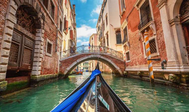 Turizm kentinde turistlere ayrılan yatak sayısı kent sakinlerini geçti