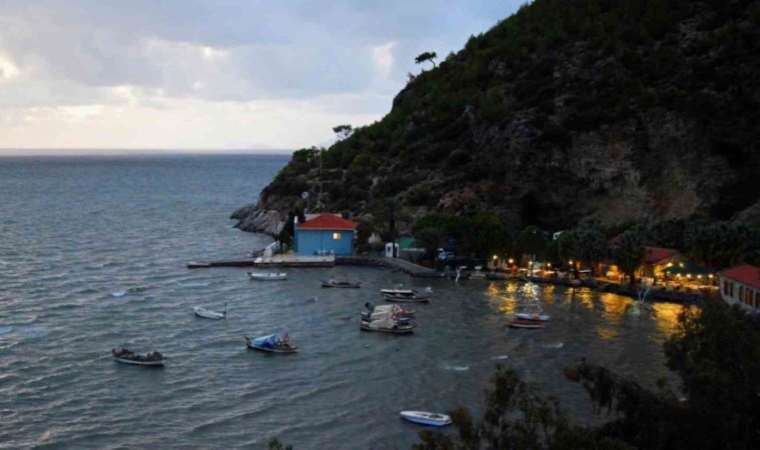 Aydın'ın Karina Sahili’nde alkol satışı ve servisi yasaklandı