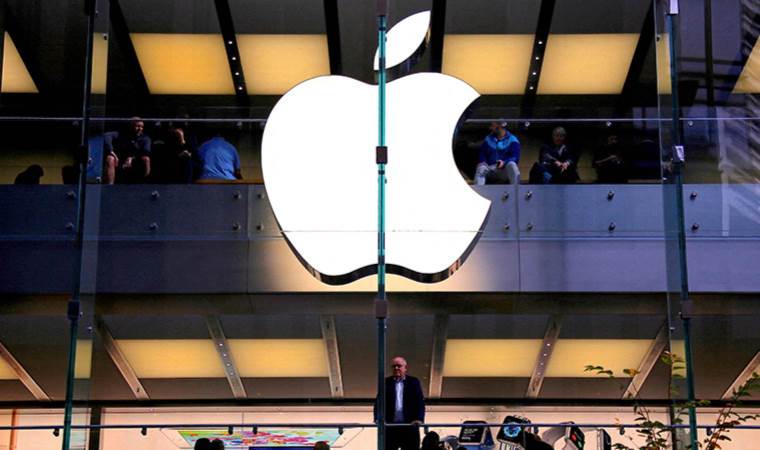 Apple, 12 yıllık geleneğini bozdu