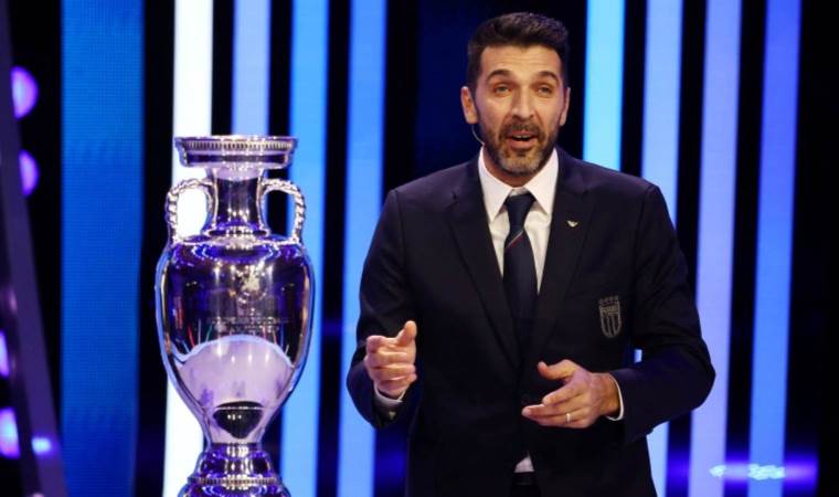 İtalyan efsane Gianluigi Buffon'dan futbol için tarihi öneri! 'Kale boyutları değişebilir'
