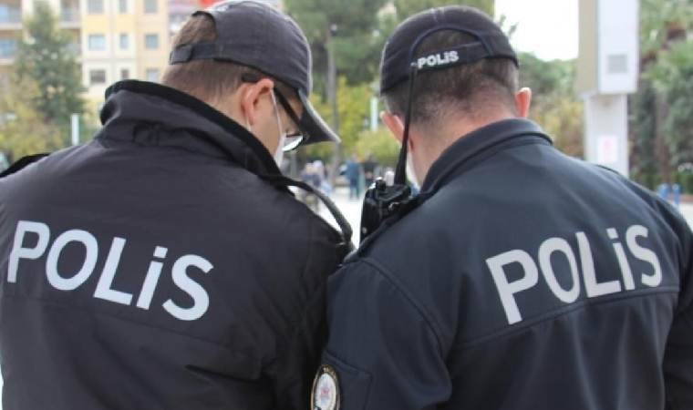 Kimliksiz şüpheli denetime takıldı, akrabaları polise saldırdı!