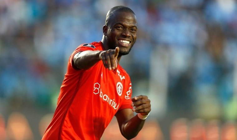 Enner Valencia'dan Atatürk paylaşımı!