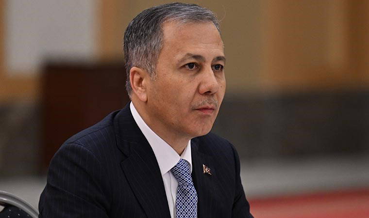Son dakika... Bakan Yerlikaya duyurdu: Forex yatırım dolandırıcılarına operasyon!