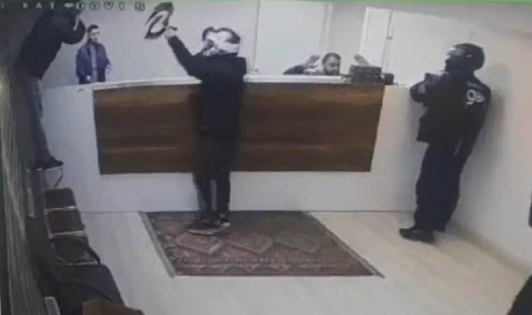 Kameralara yansıdı... Kargo şirketine kasklı soygun!