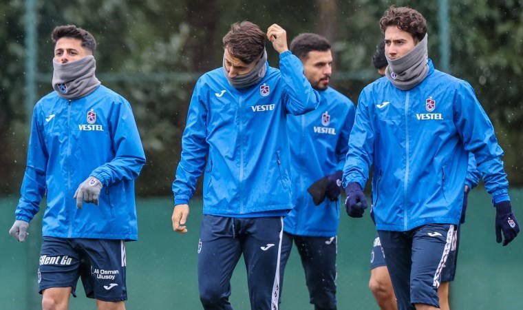 Trabzonspor'da 8 eksik: Yeni transfer kamp kadrosunda!