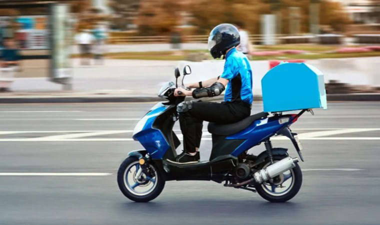 Aylık kazançları asgari ücreti 6'ya katladığı iddia edilmişti...  Motorlu Kurye İşçileri Dernekleri Başkanı açıkladı: Kuryeler 100 bin TL kazanıyor mu?