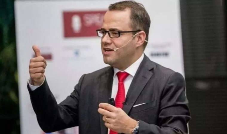 Prof. Dr. Özgür Demirtaş’tan ‘2024’ tahmini: Çok zorlu bir yıla giriyoruz