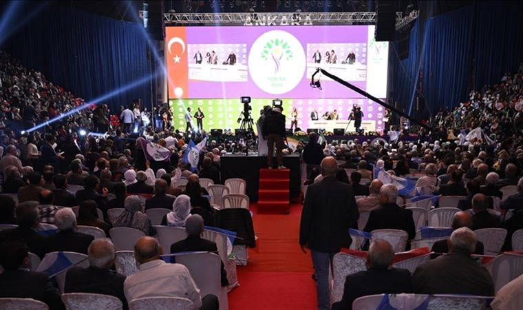 Yeşil Sol kongresine 'terör propagandası' soruşturmasında 16 gözaltı kararı