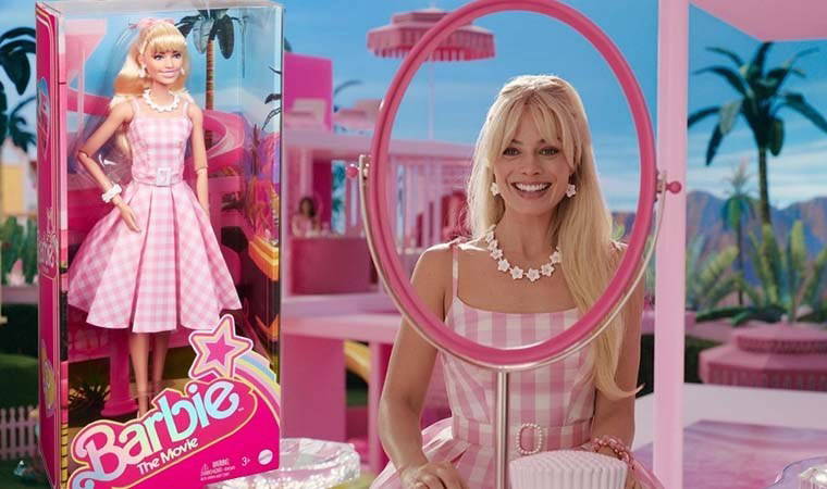 Estetikte Barbie benzerliği furyası: 'Kaburgalarını aldırıyorlar!'