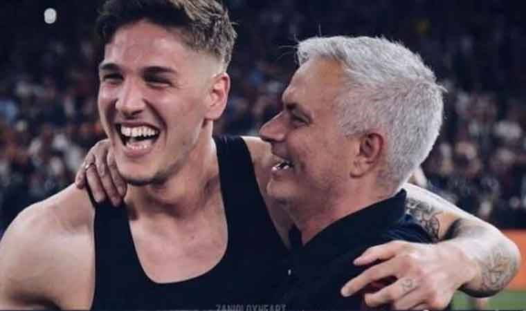 Nicolo Zaniolo'dan Jose Mourinho paylaşımı