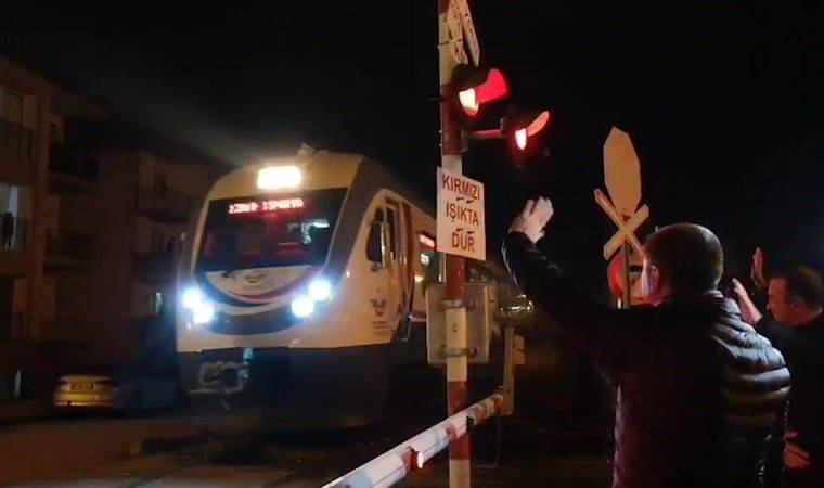 CHP’li başkan protesto etti: ‘Burası ‘selamsız kasaba’ değil’