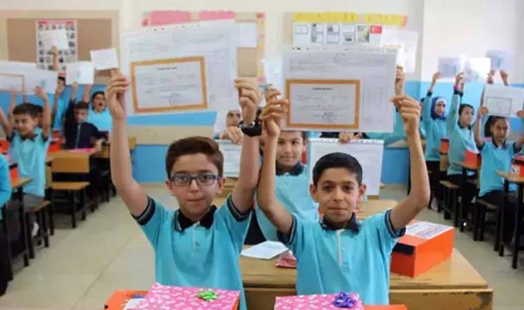 Karneler ne zaman verilecek? Karneler saat kaçta verilecek? (17 Ocak 2024)