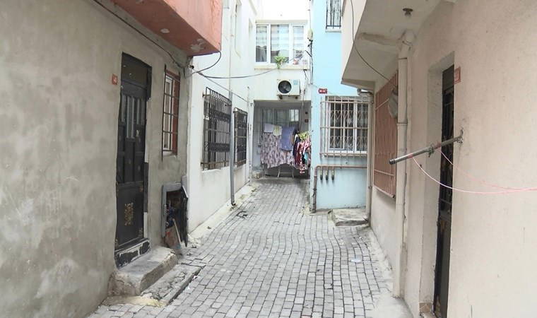 Sevgilisini Uzi ile 4 yerinden vurdu... 'Şakalaşıyorduk' diyerek kendini savundu!