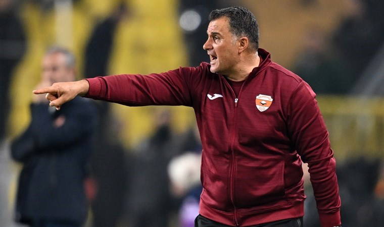 Adanaspor'da ayrılık: 6-0'lık Fenerbahçe yenilgisinin ardından sözleşmesi feshedildi