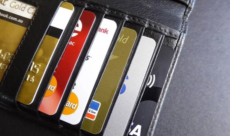 Garanti BBVA'nın Genel Müdürü'nden kredi kartlarına yeni düzenleme çağrısı... Kur ve faiz tahminini açıkladı