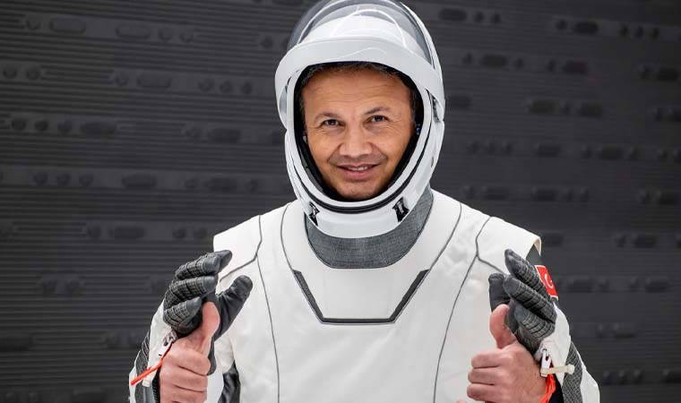 Uzaya çıkan ilk Türk Alper Gezenavcı değil! Uzaya çıkan ilk Türk kimdir? İlk Türk uzaya ne zaman çıktı?