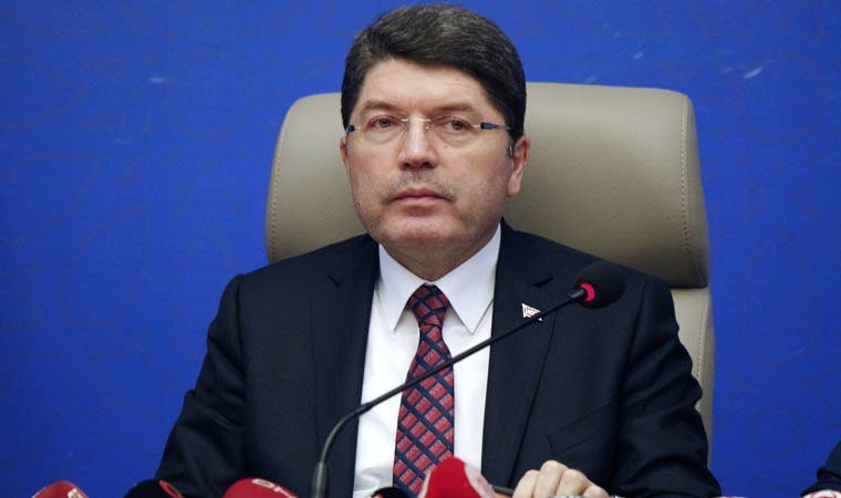 Adalet Bakanı Yılmaz Tunç: 'Tüm partiler sandıklara sahip çıksın'