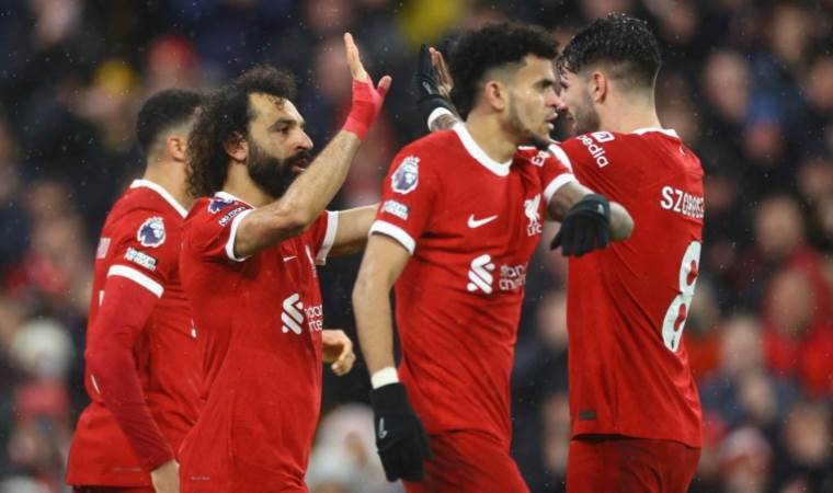 6 gollü düelloda gülen taraf Liverpool: Mohamed Salah tarihe geçti!