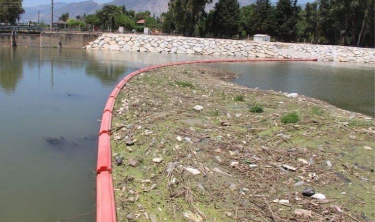 Çevrecilerden Büyük Menderes Nehri’ne yüzer bariyer talebi