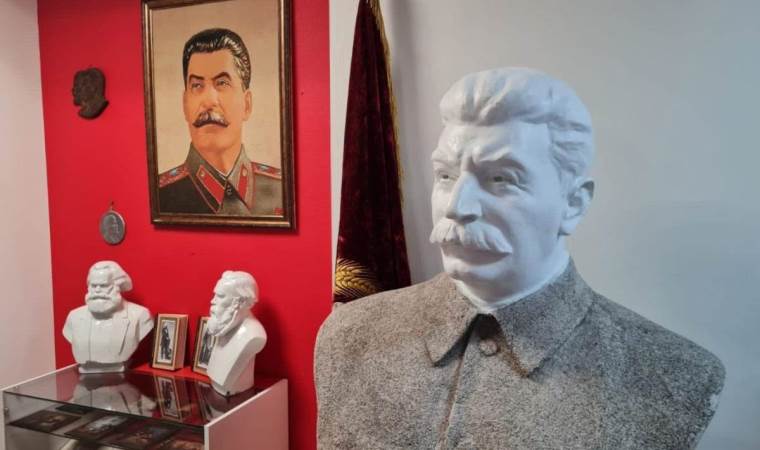 Rusya'da 'Stalin merkezleri' açıldı