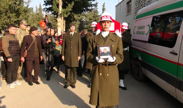 Beyin kanamasından hayatını kaybeden uzman çavuş, toprağa verildi