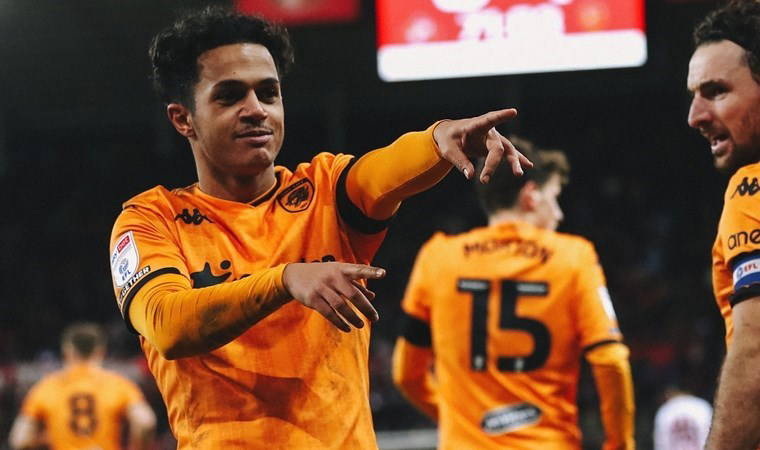 Hull City, Sunderland deplasmanında tek golle güldü!