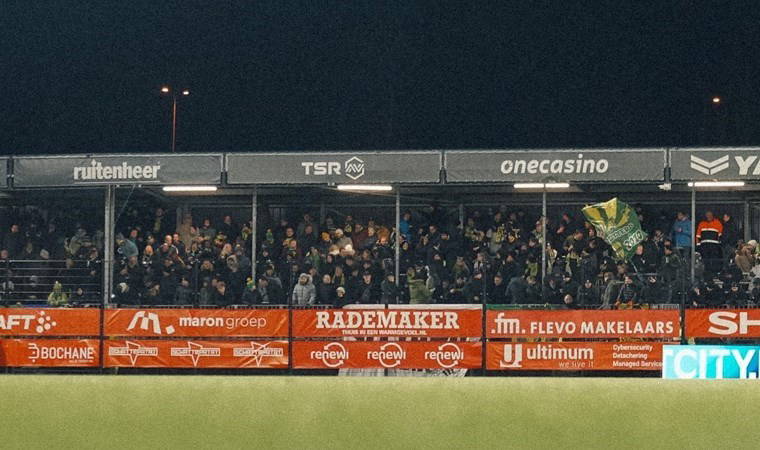 Hollanda Ligi'nde oyuncular zemini beğenmedi, maç ertelendi!