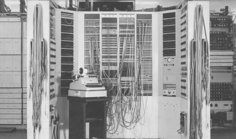 İkinci Dünya Savaşı'nı kazandıran bilgisayarın hiç bilinmeyen fotoğrafları