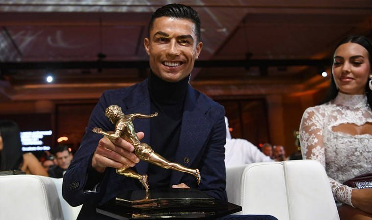 Cristiano Ronaldo'dan emeklilik yanıtı: 'Bu sezon sonunda...'